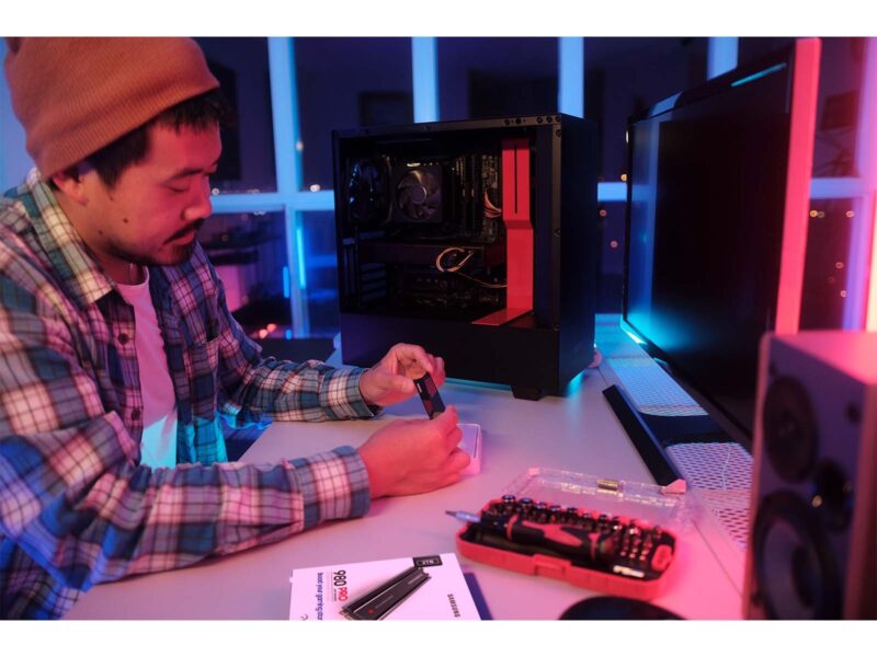 990 PRO with Heatsink PCIe®4.0 NVMe™ SSD 1TB 2TB 4TB MZ-V9P1T0CW MZ-V9P2T0CW MZ-V9P4T0CW - Image 12