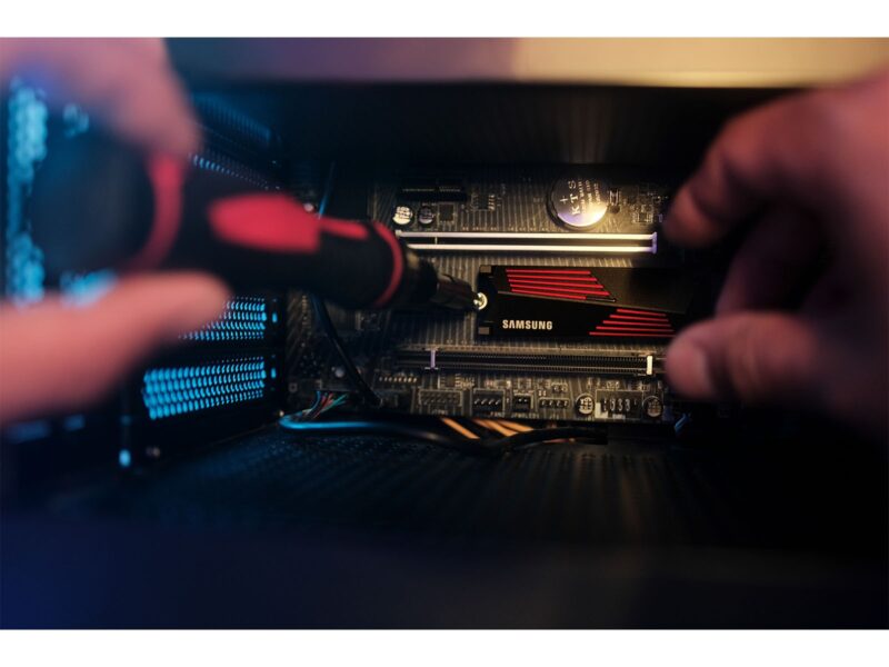 990 PRO with Heatsink PCIe®4.0 NVMe™ SSD 1TB 2TB 4TB MZ-V9P1T0CW MZ-V9P2T0CW MZ-V9P4T0CW - Image 13